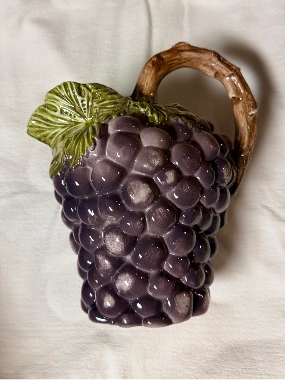vintage majolica style ceramic grape cluster pitcher grapes kitchen farmhouse